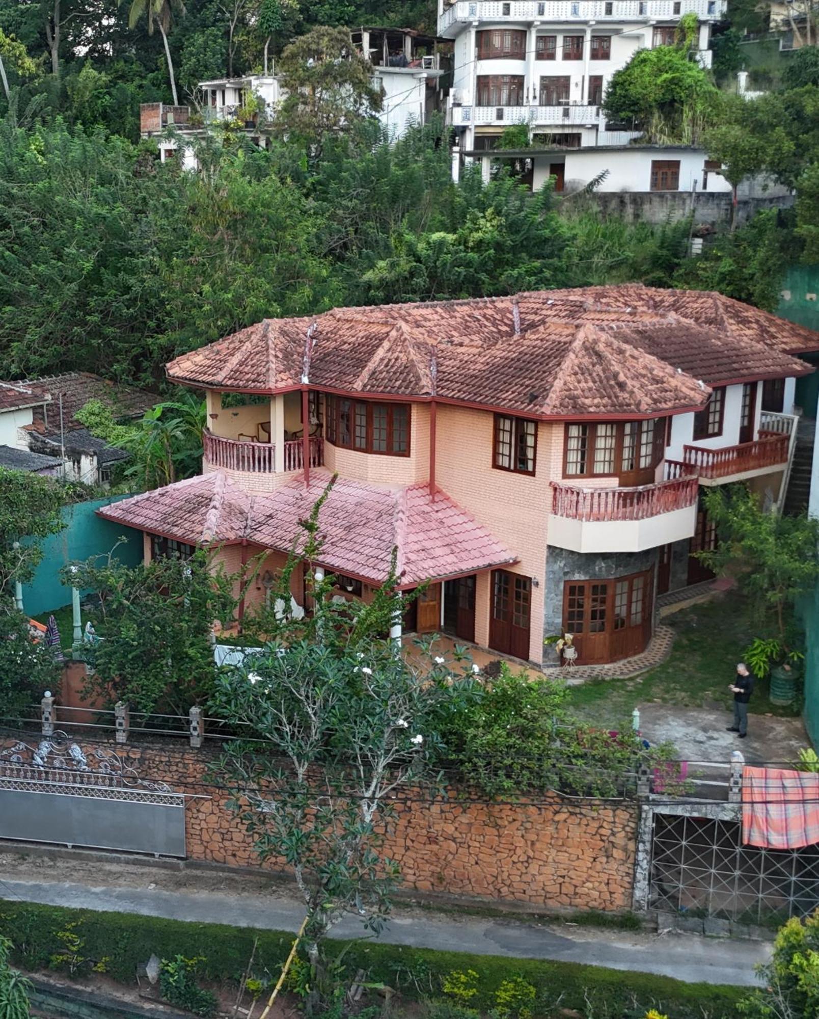 Mystique Hideout Otel Kandy Dış mekan fotoğraf