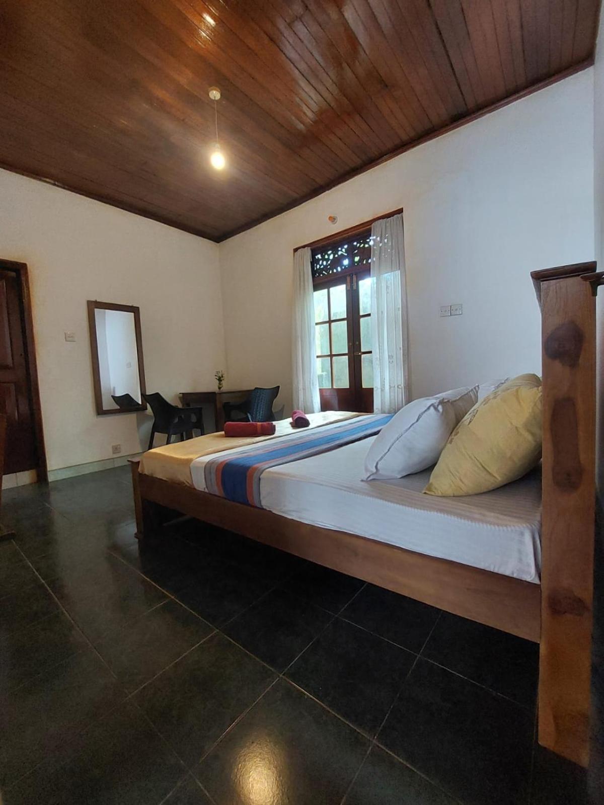 Mystique Hideout Otel Kandy Dış mekan fotoğraf